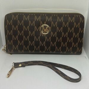 M Print Brown Women’s Wallet